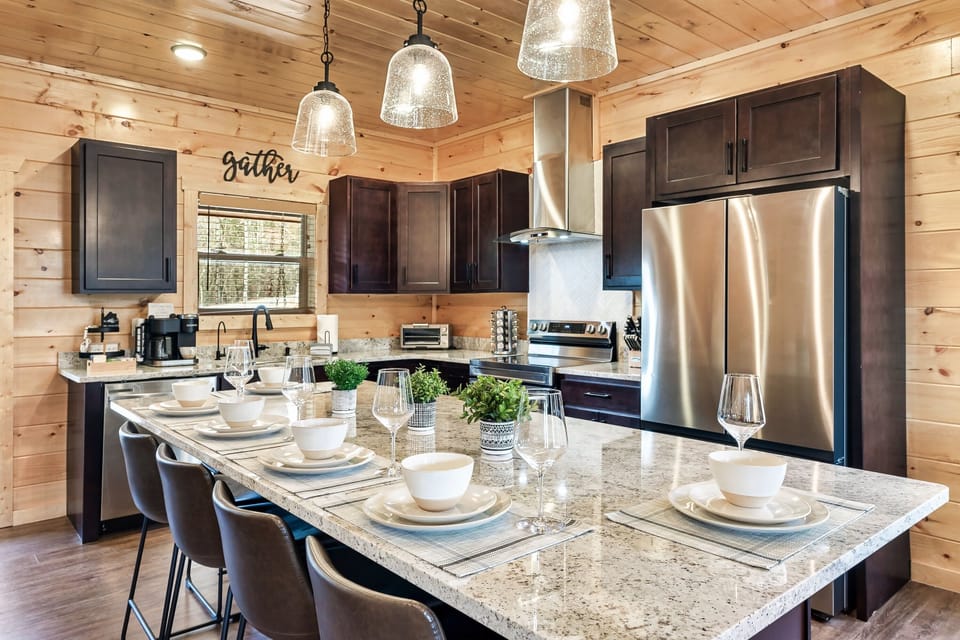 Plenty of space around the huge island