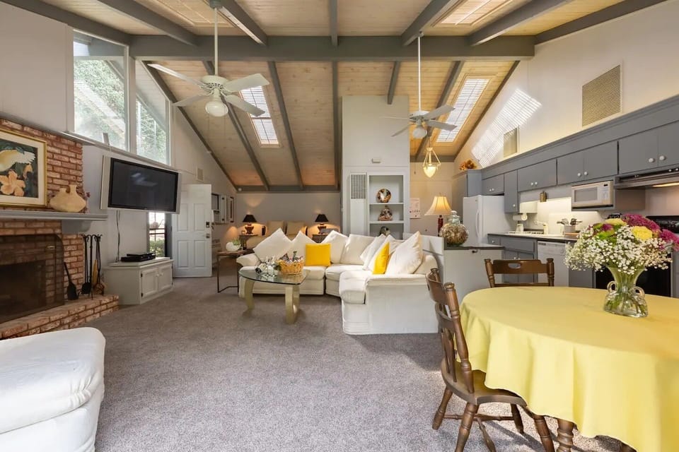 Your fully equipped galley kitchen features a full-size refrigerator/freezer.