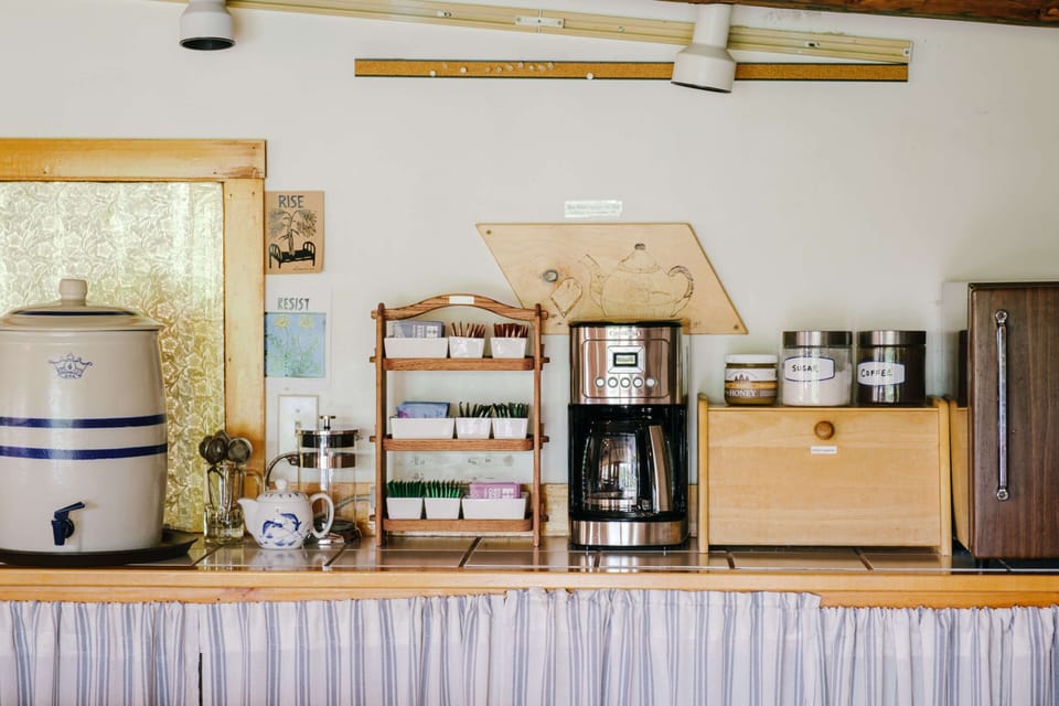 The self-serve tea bar comes stocked with fair trade ground coffee, organic teas and local raw honey. Photo by Sophia Li Photography