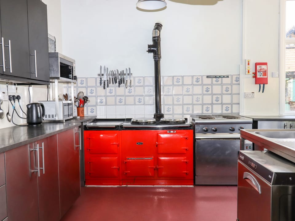 Fridge, dishwasher, electric kettle, toaster
