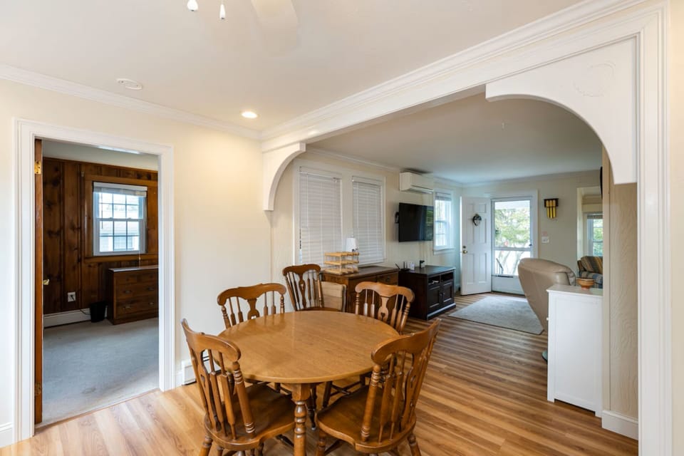 Kitchen Table