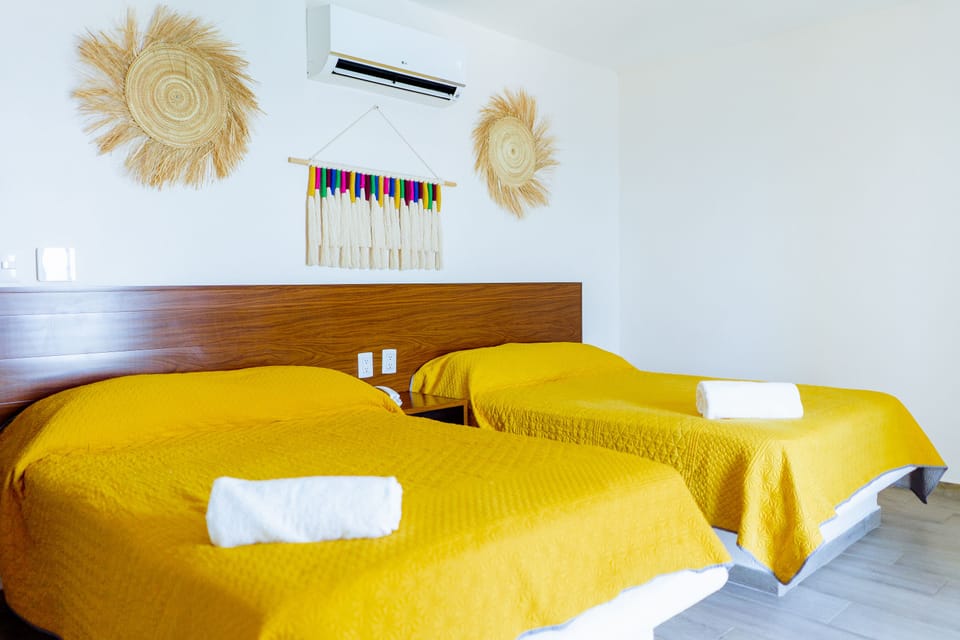 Panoramic Room | Iron/ironing board, free WiFi, bed sheets
