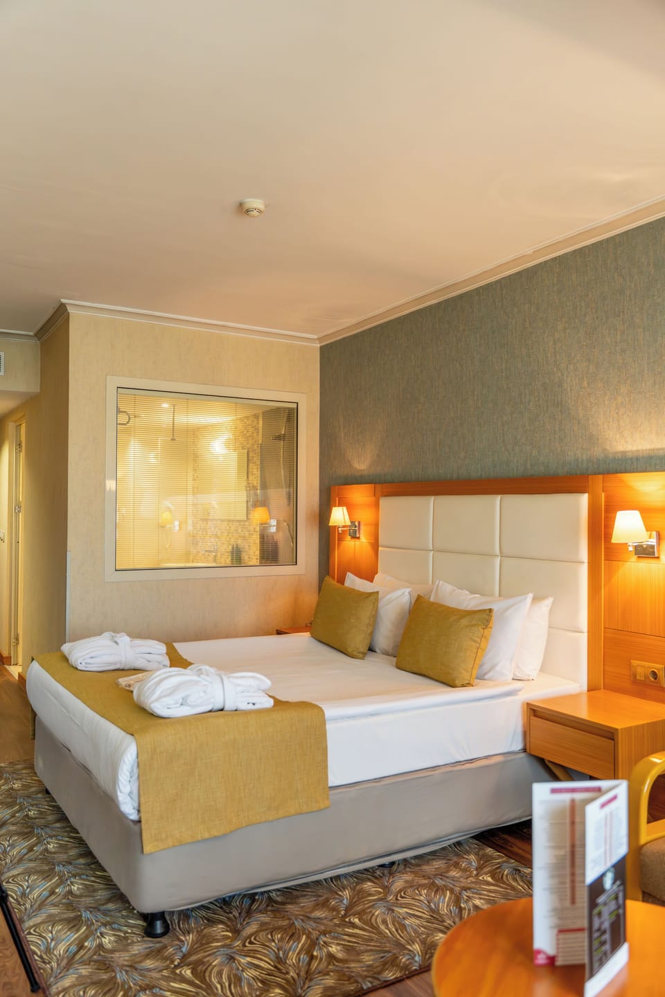 Premium bedding, pillowtop beds, minibar, in-room safe