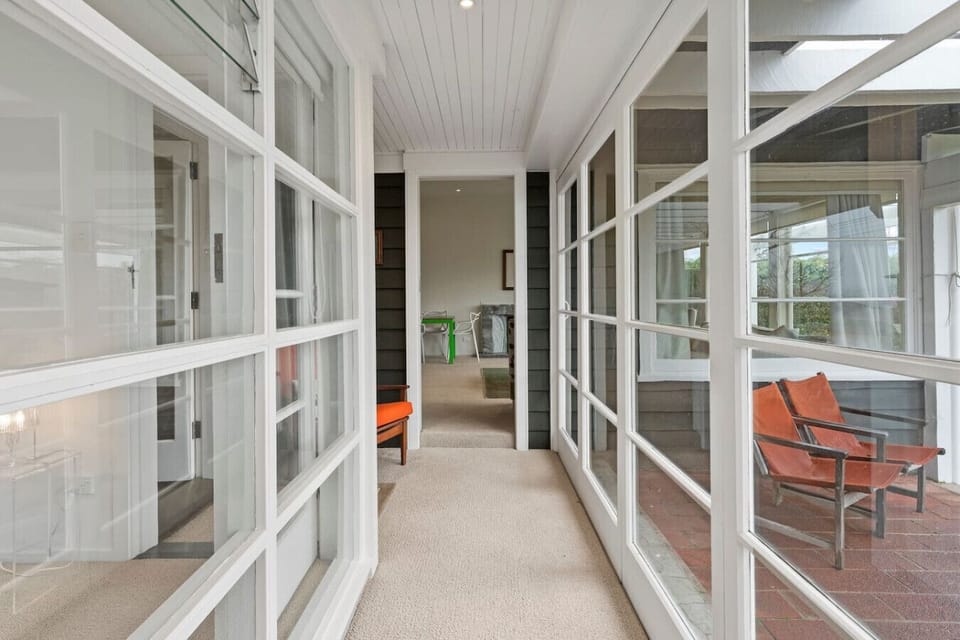 Hallway heading towards the lounge from bedroom 3