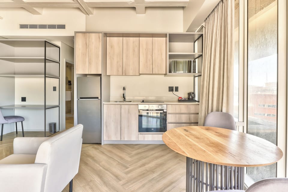 One Bedroom Apartment | Private kitchenette | Microwave, stovetop, coffee/tea maker, toaster