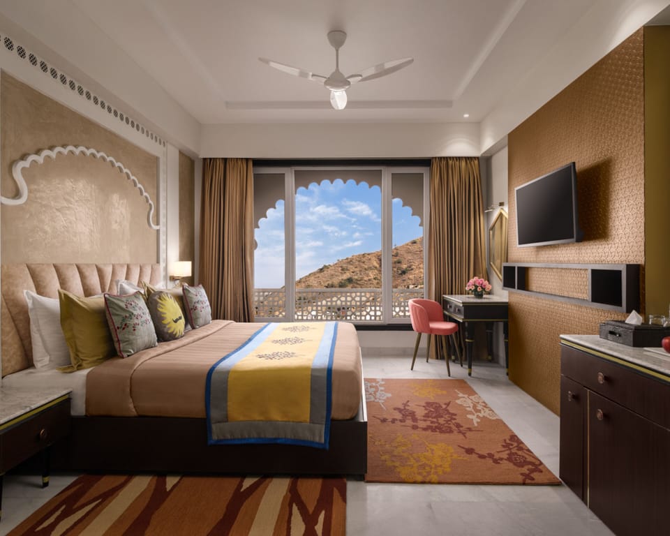 Premium Room | Memory foam beds, in-room safe, individually decorated