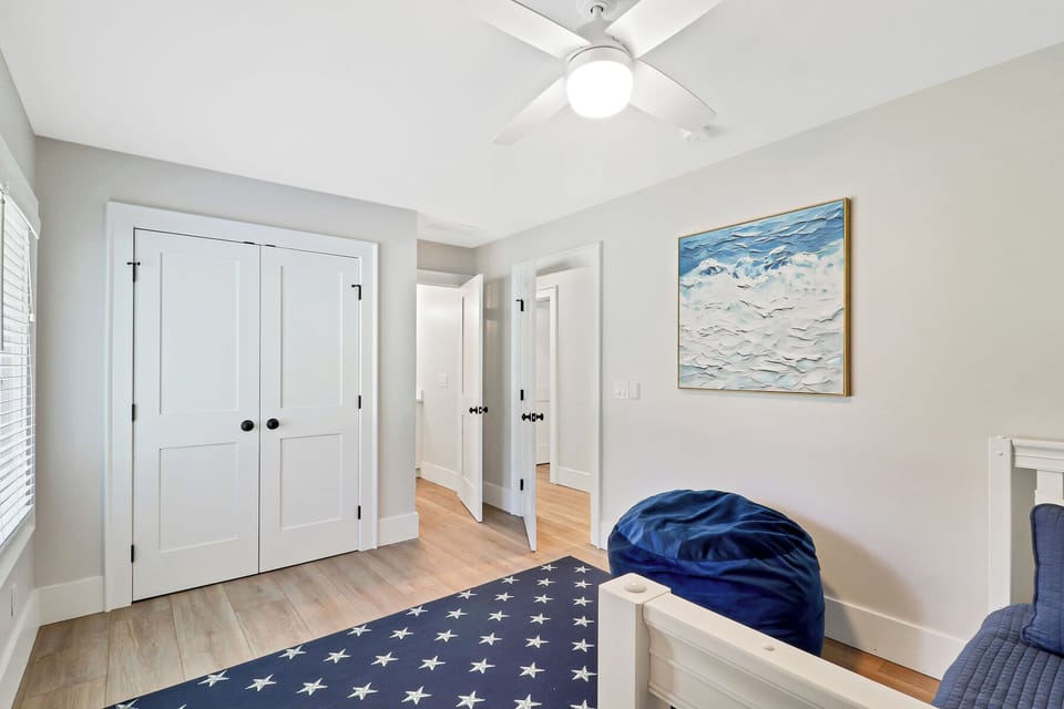 2 Pelican Street - Pyramid Bunk Bedroom