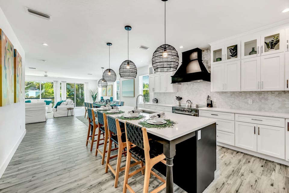 Fully equipped modern kitchen