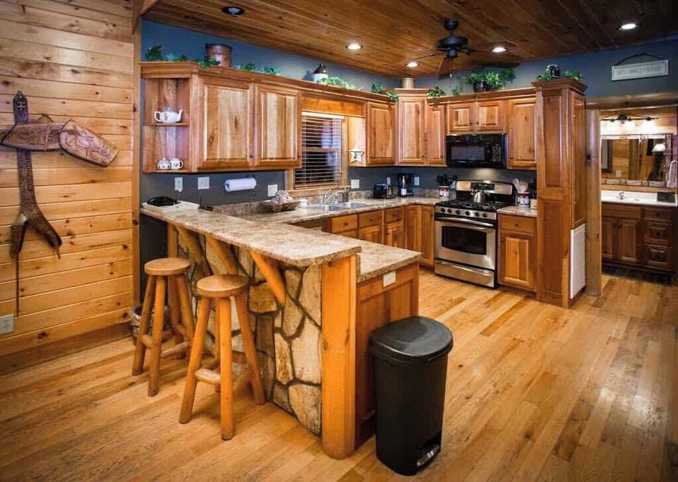 Fully stocked kitchen.
