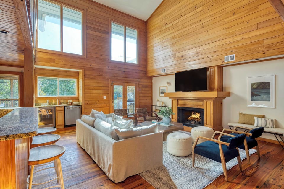 House (Multiple Bedrooms) | Interior