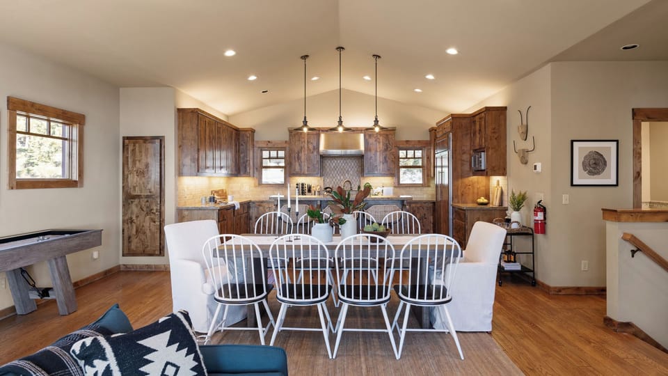 House (4 Bedrooms) | Interior
