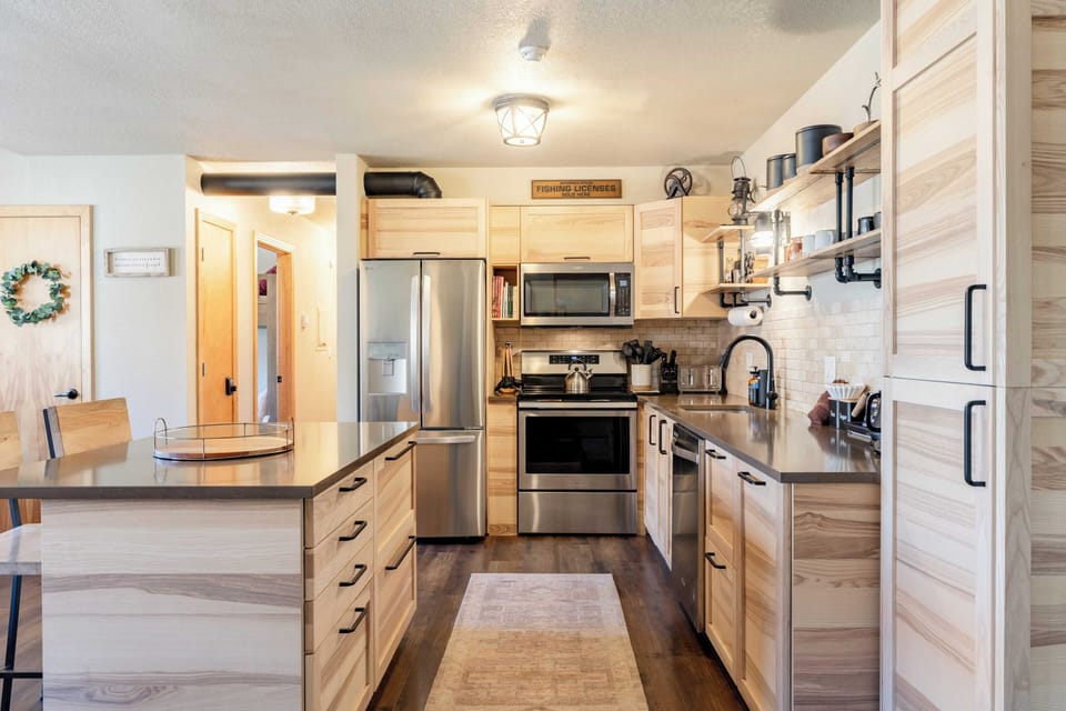 House (2 Bedrooms) | Interior