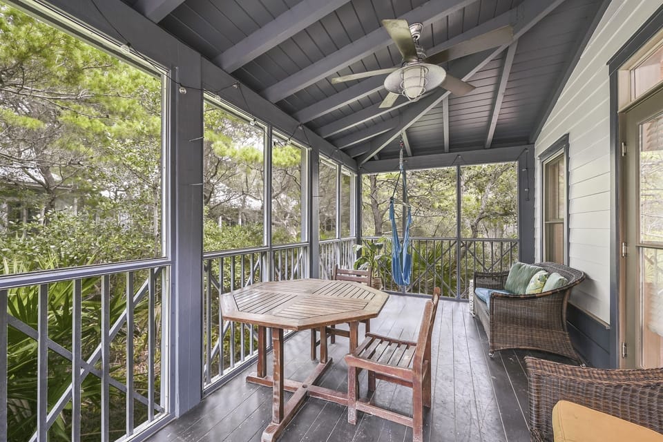 Front Entrance Through the Screened Porch to the Living Room
