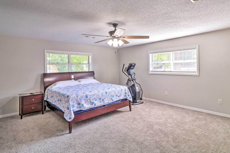 Bedroom 1 | King Bed | Smart TV | Exercise Bike | Linens Provided