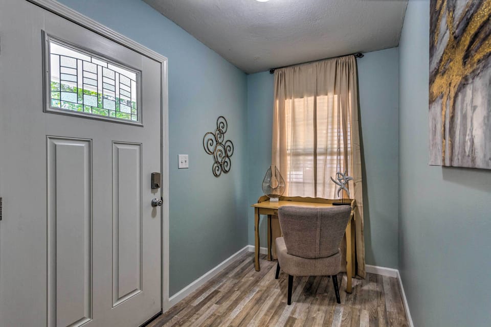 Front Entryway