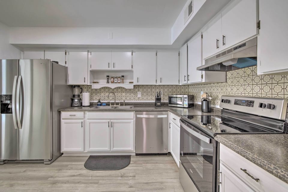 Kitchen | Fully Equipped | Coffee Maker | Dishware/Flatware