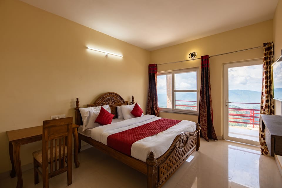 Deluxe Room | Egyptian cotton sheets, premium bedding, Select Comfort beds, free WiFi