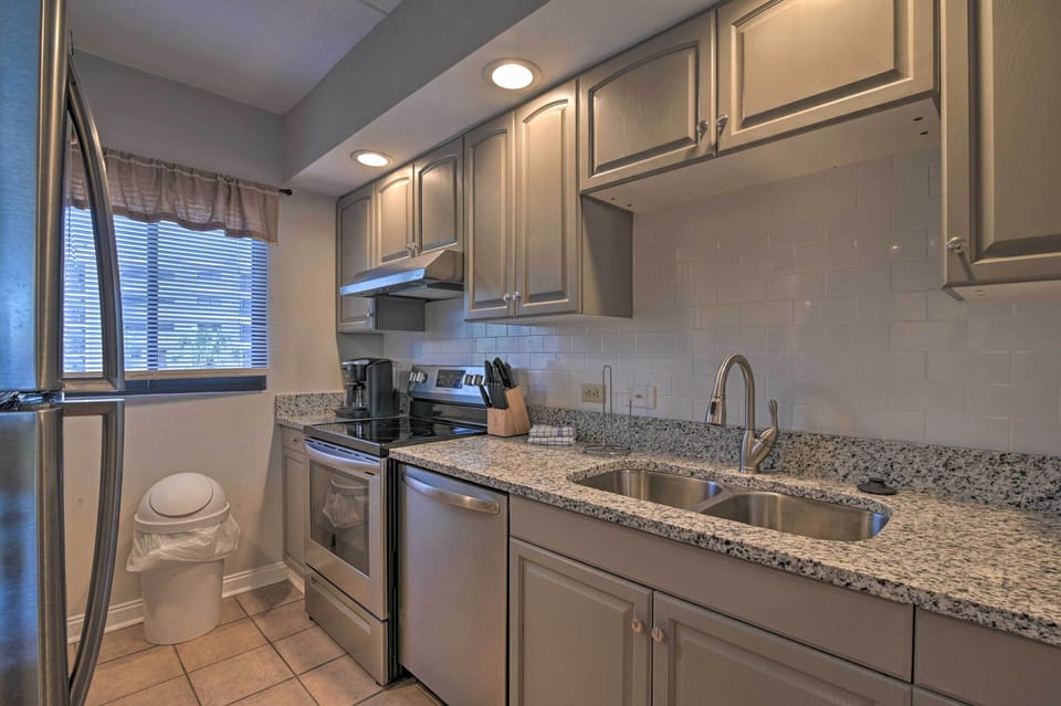 Kitchen | 1st Floor | Stainless Steel Appliances