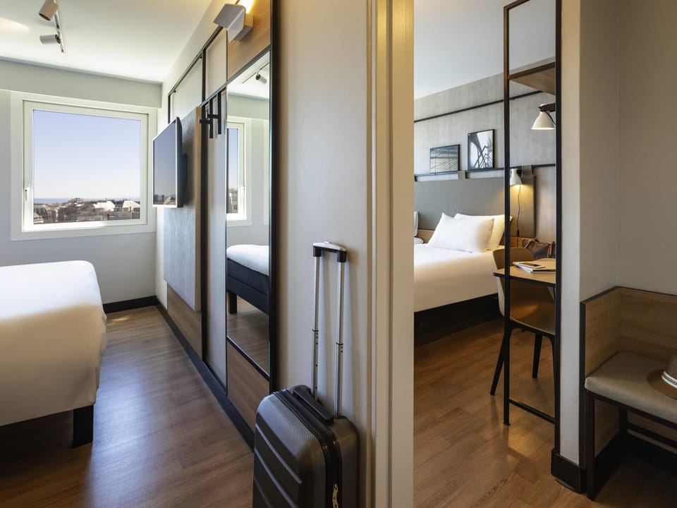 Standard Double Room, 1 Double Bed | Premium bedding, in-room safe, desk, blackout drapes