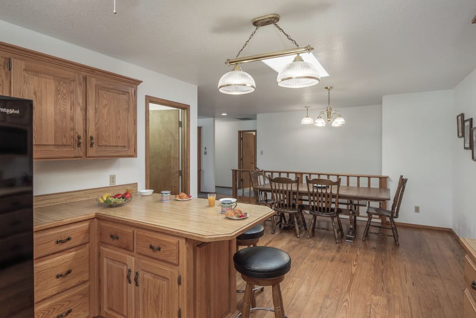 Studio (3 Bedrooms) | Property amenity
