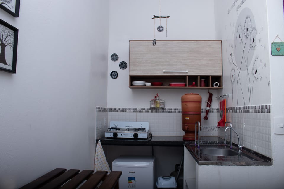 Superior Studio | Private kitchen | Mini-fridge, cookware/dishes/utensils