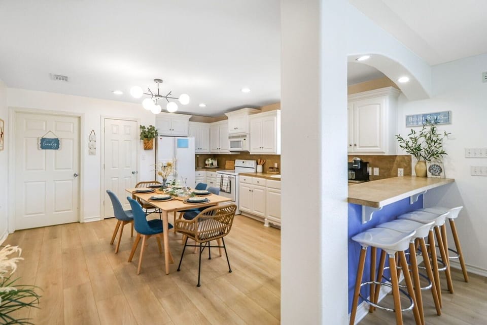 House, 3 Bedrooms | Private kitchen | Coffee/tea maker, fridge, toaster