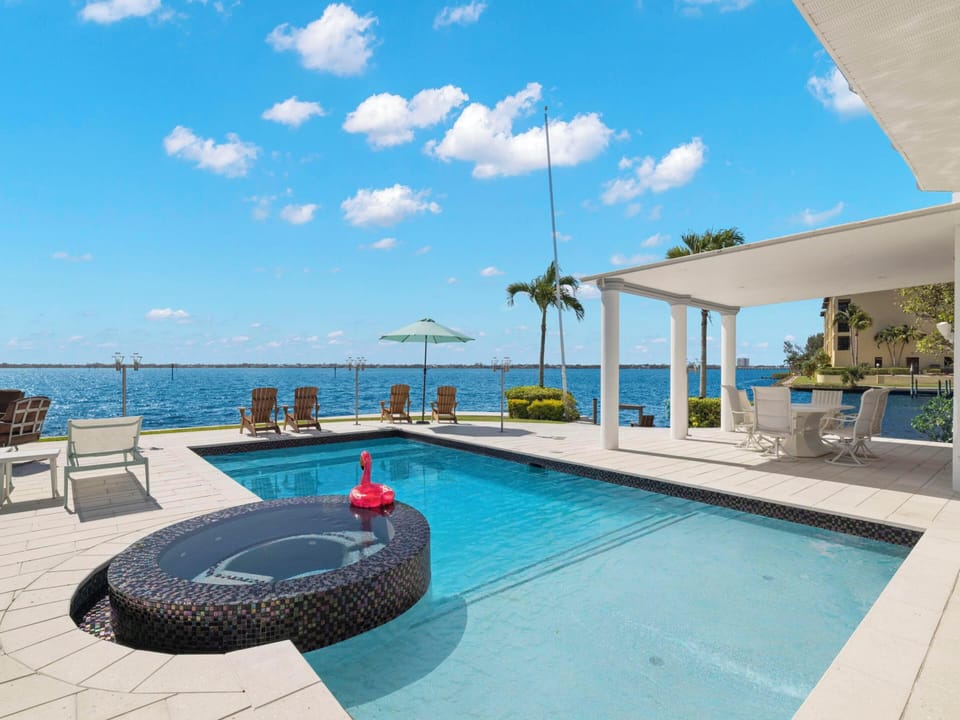 House (4 Bedrooms) | Property amenity