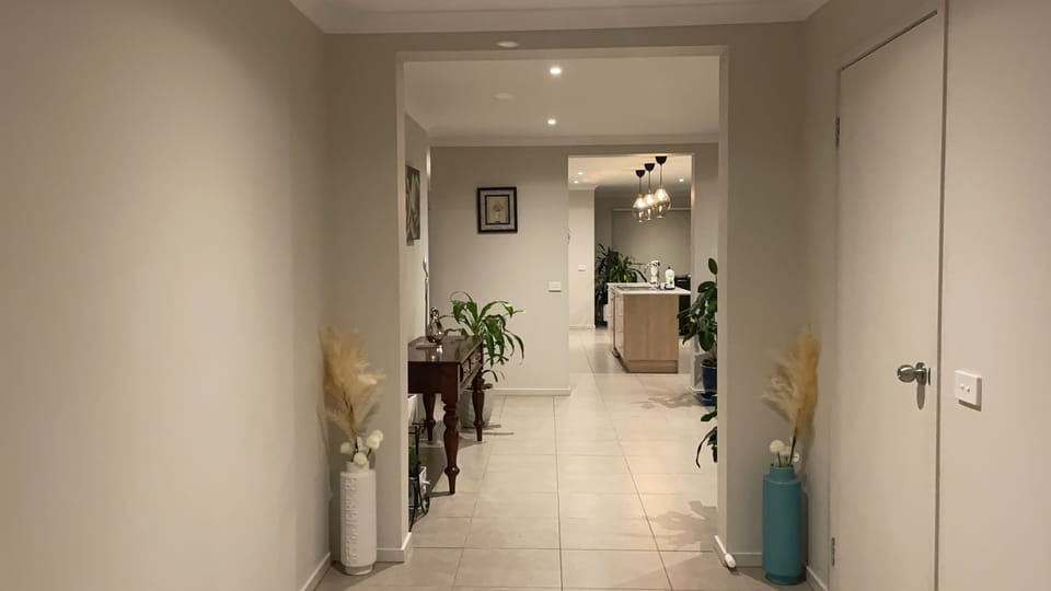4 bedrooms, individually decorated, individually furnished, free WiFi