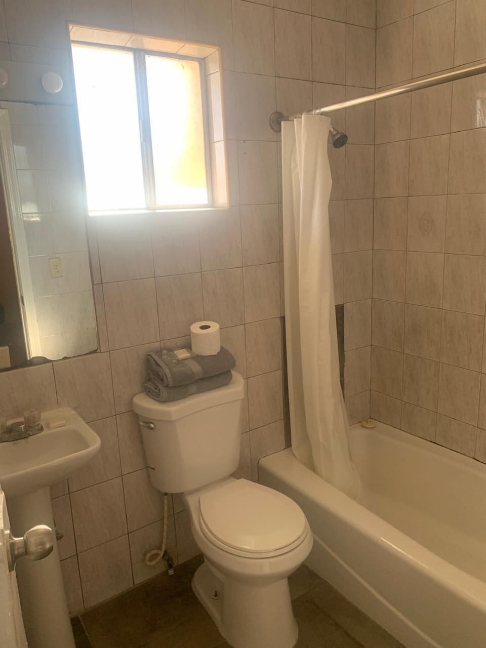 Shower, towels