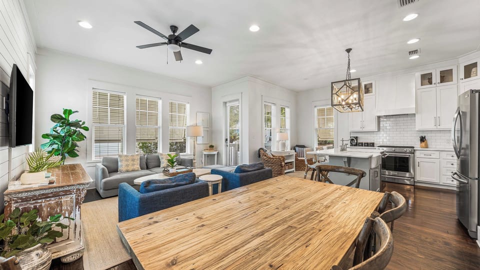 House (4 Bedrooms) | Interior