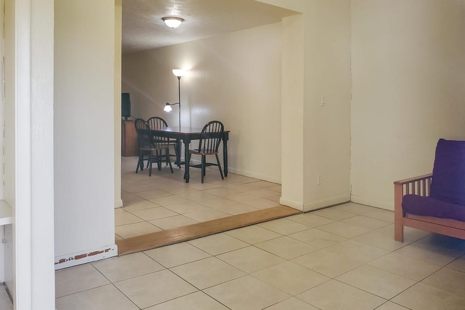 Quaint, Lakeside Queen Suite with Kitchen image 6