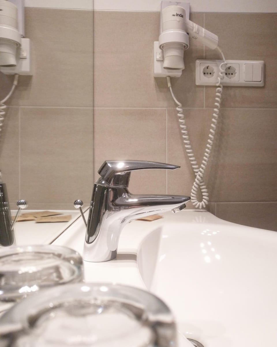 Free toiletries, hair dryer, towels