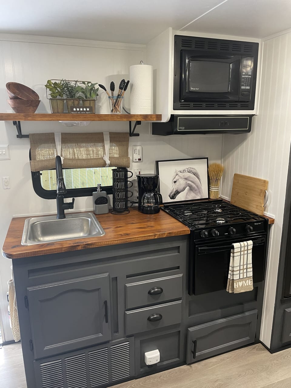 Kitchenette