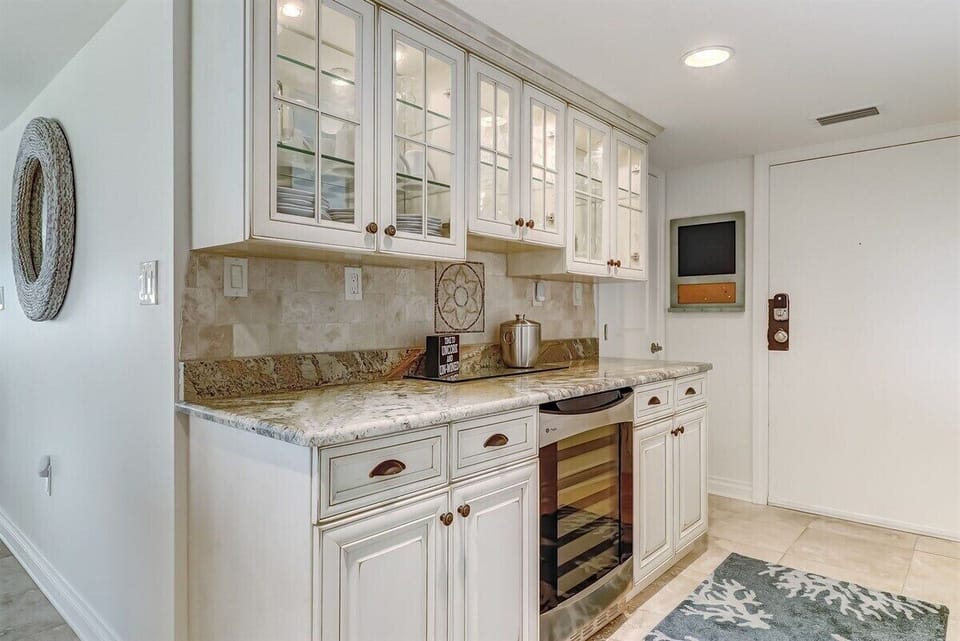 Keep Your Wine Chilled Perfectly in the Wine Cooler