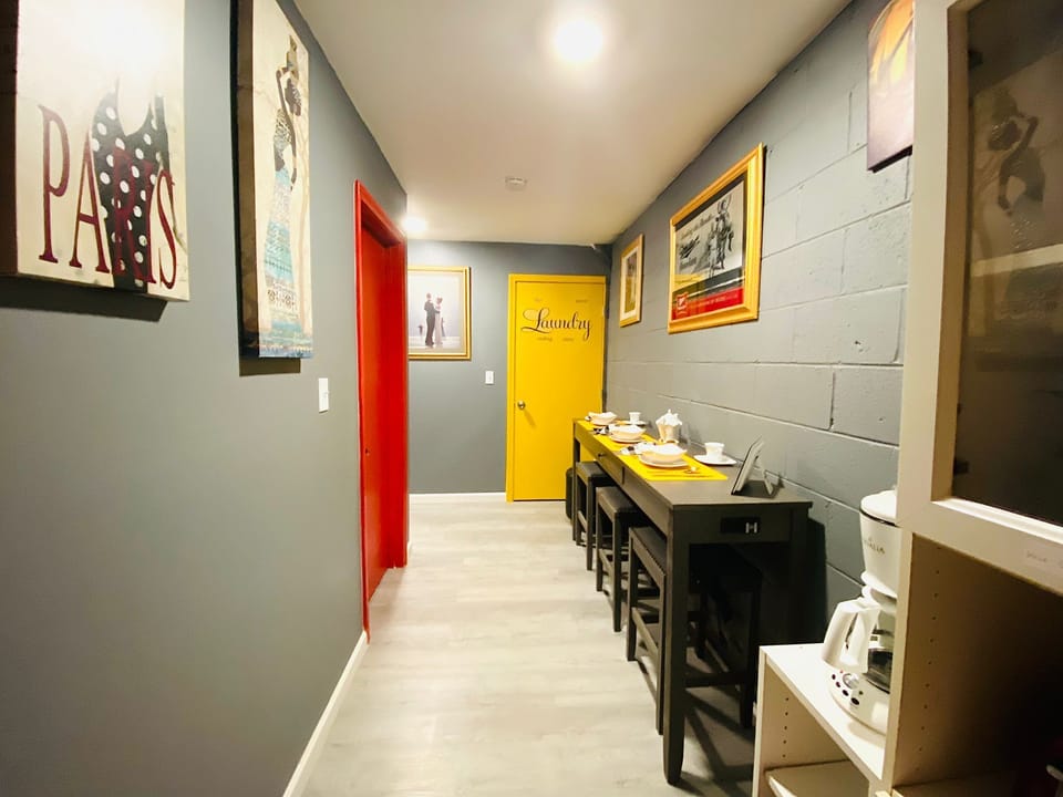 Superior House | In-room dining