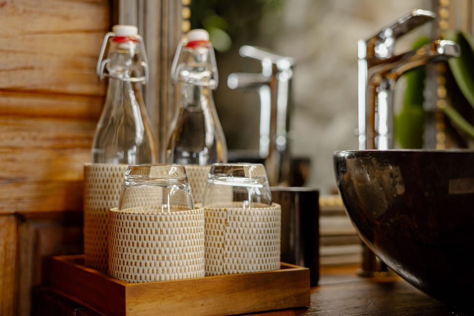 Villa | Bathroom | Separate tub and shower, rainfall showerhead, free toiletries