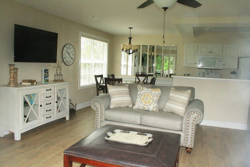 Villa, 2 Bedrooms | Living room | TV