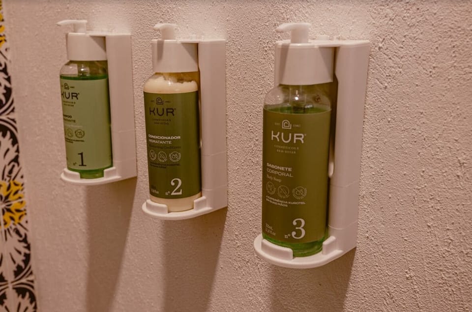 Premium Vila Baia | Bathroom | Free toiletries, hair dryer, towels, soap