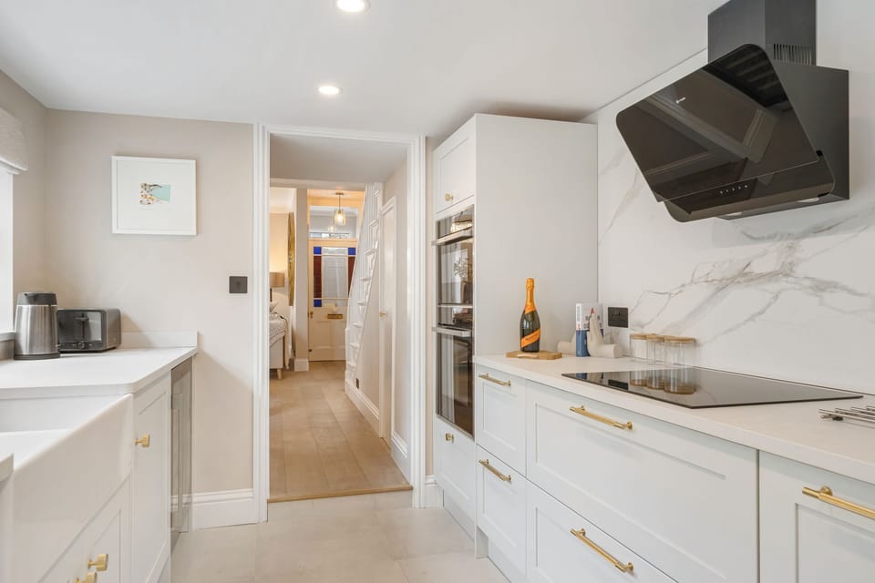 Fan assisted electric oven and induction hob - Tregurno