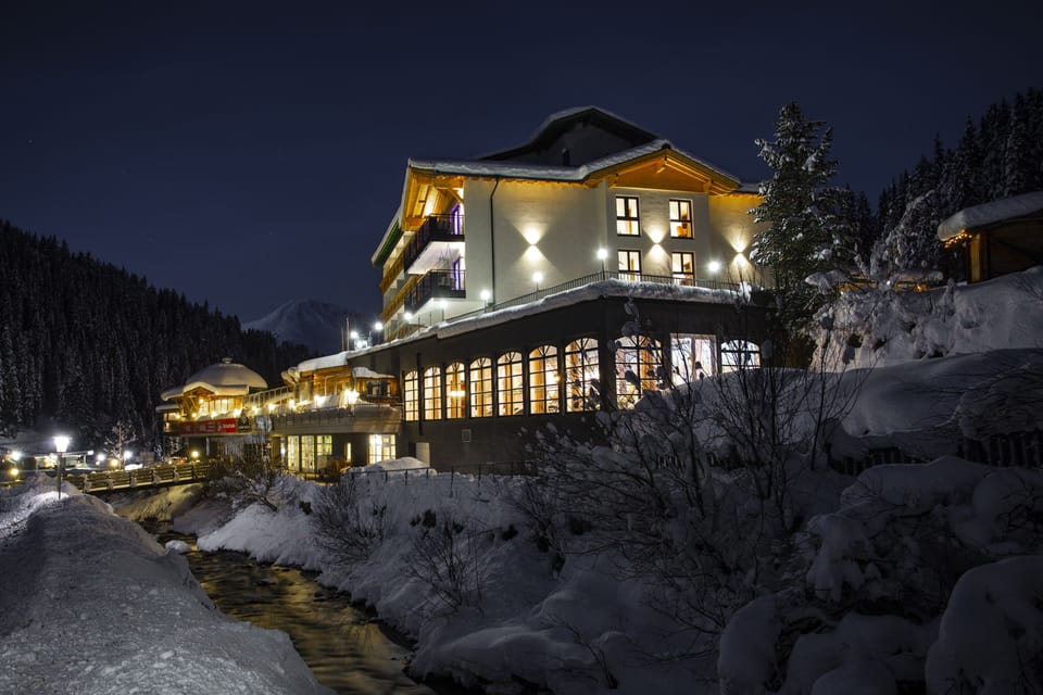 Front of property - evening/night