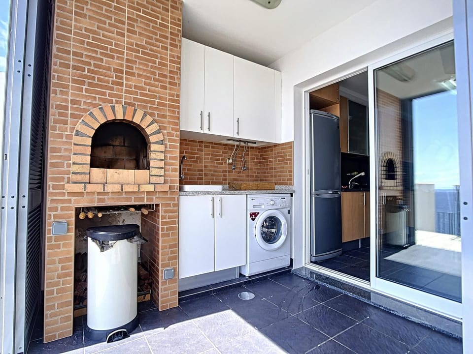 House | 2 bedrooms, iron/ironing board, WiFi
