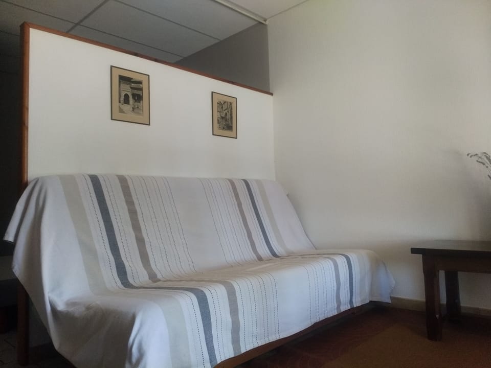 Chambre Origine | 1 bedroom, premium bedding, memory foam beds, laptop workspace