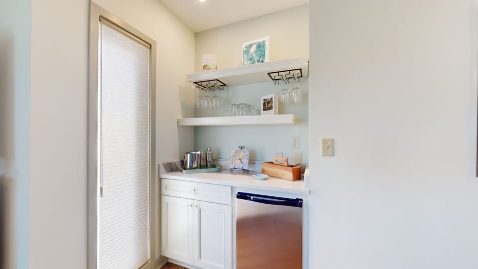 Wet Bar