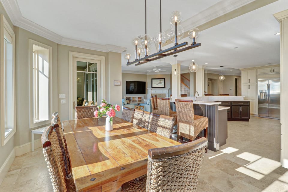7 Guscio | Dining Table - 7 Guscio | Dining Table