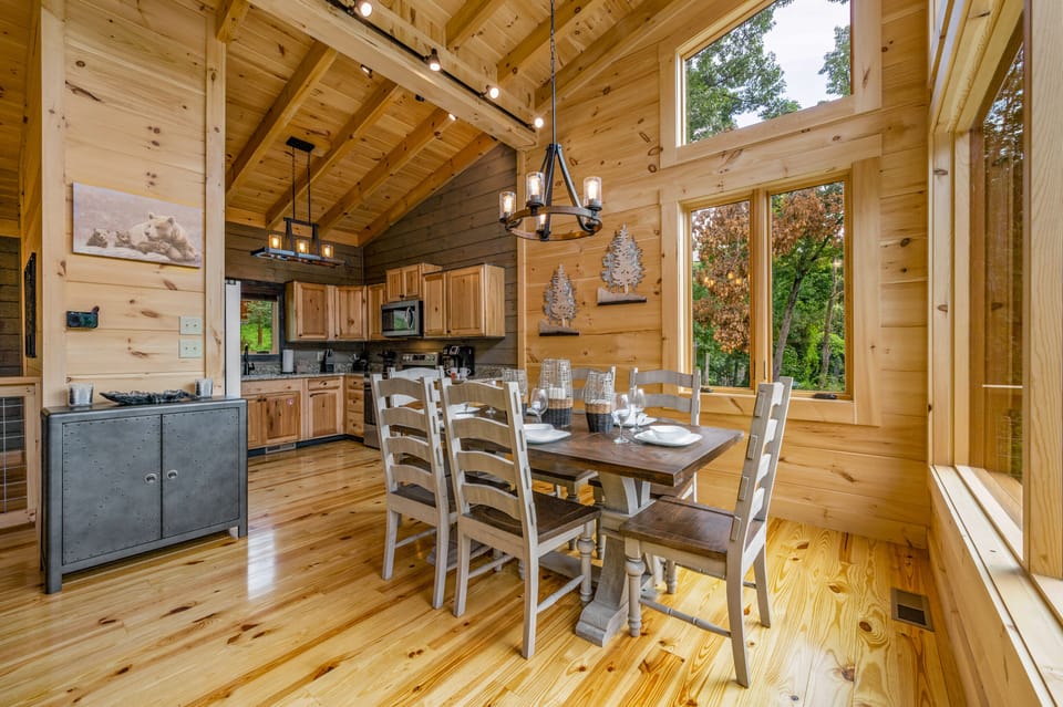 Dining room table for 6