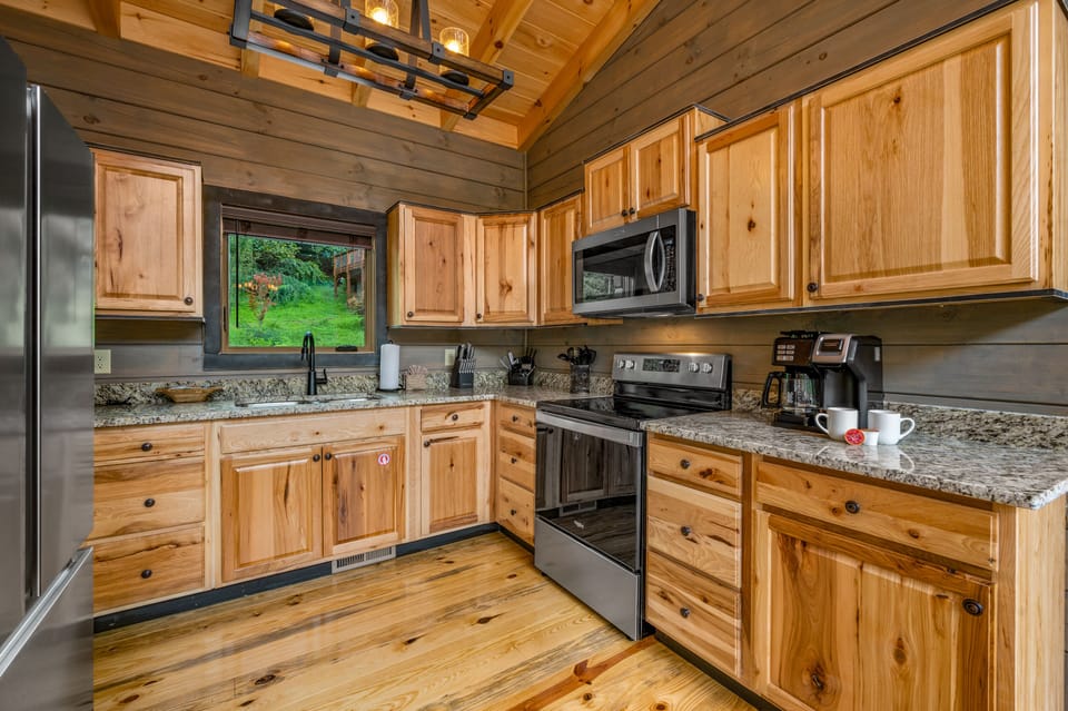 A fully equipped kitchen, perfect for preparing meals.