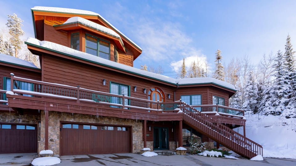 Welcome to Apex Lodge South!