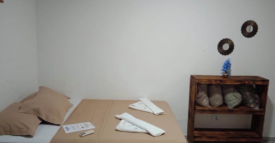 Standard Quadruple Room | Minibar, free WiFi