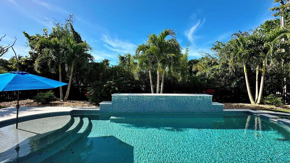 Outdoor heated pool, Malibu ledge and spa.