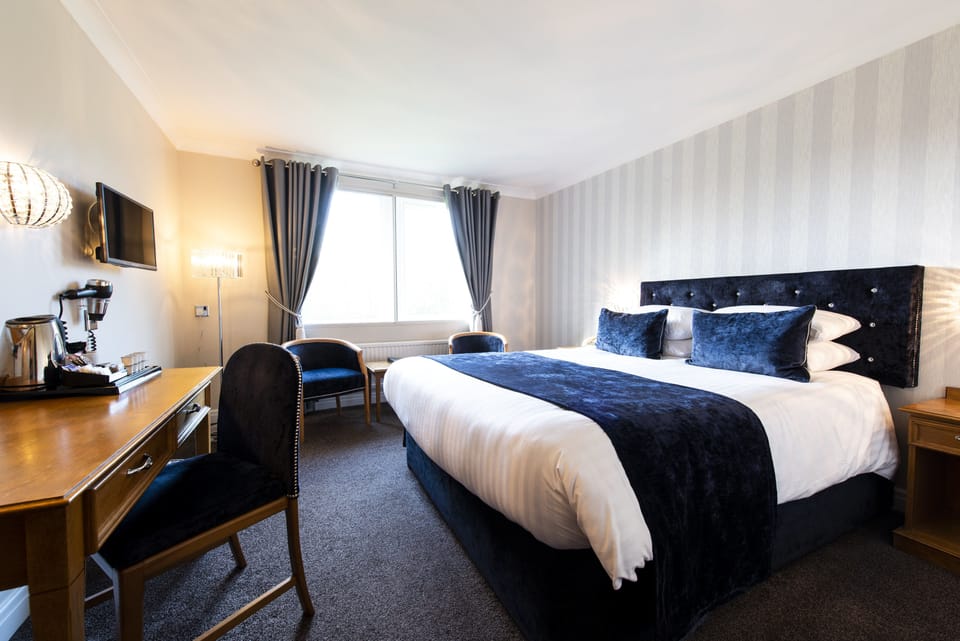 Standard Double Room | Desk, iron/ironing board, free cribs/infant beds, free WiFi